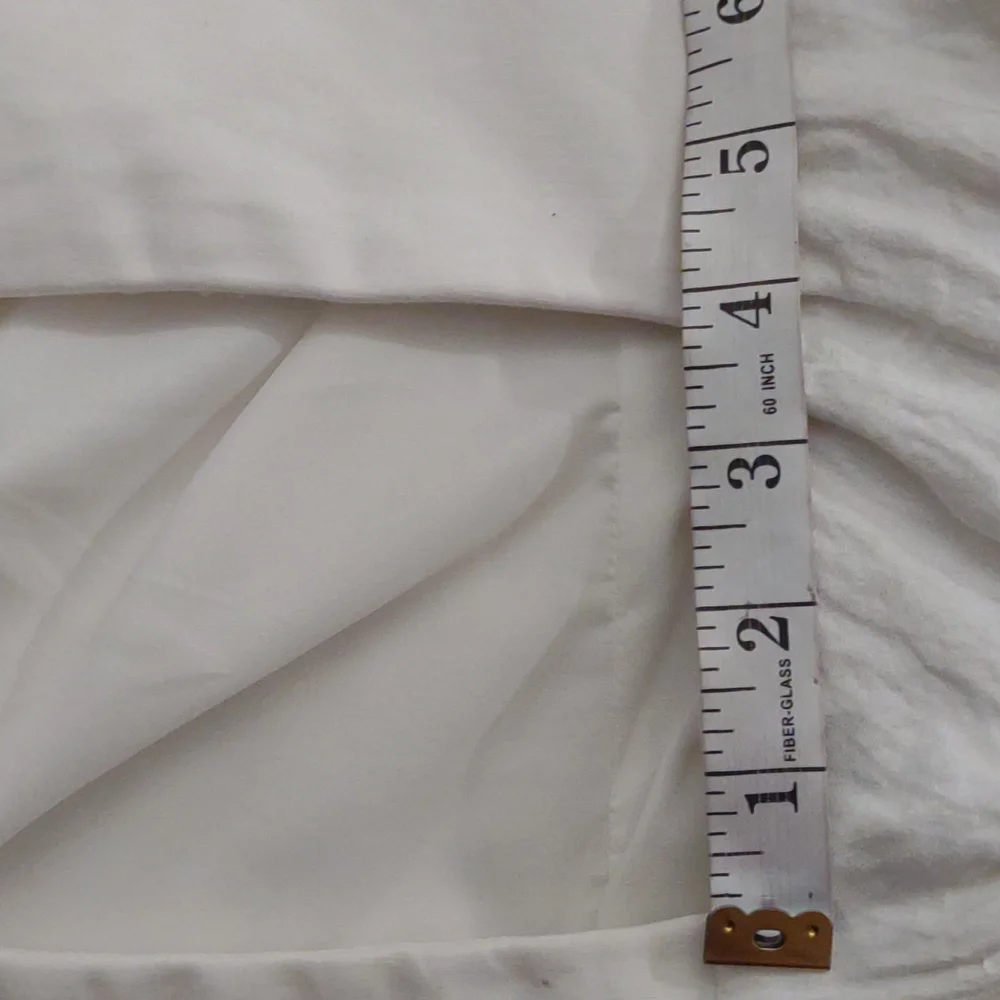 COPY - BNWT Nicole Miller Creamy white rouched dress size 6 @denisecast - Picture 16 of 16